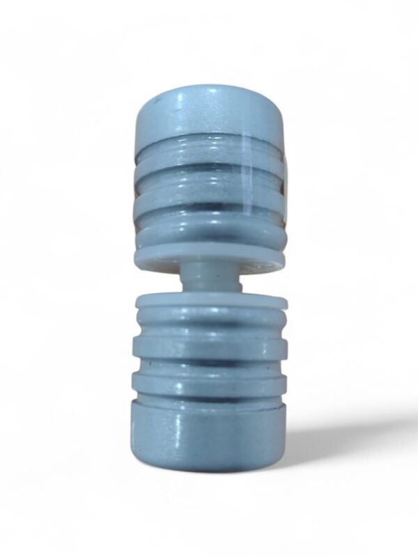 WhatsApp Image 2026-01-13 at 15.22.03 TIRADOR DOBLE 3 RANURAS 20X20MM GRIS EN ALUMINIO 1002303