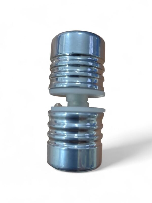 WhatsApp Image 2026-01-13 at 15.34.00 TIRADOR DOBLE 3 RANURAS 20X20MM CROMADO OPACO EN ALUMINIO 1002300