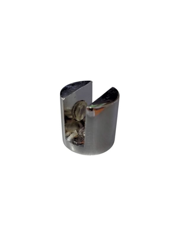 WhatsApp Image 2026-01-19 at 09.21.29 SOPORTE COCODRILO CONVENCIONAL CROMADO 8MM C/TORNILLO GRANDE 1002257